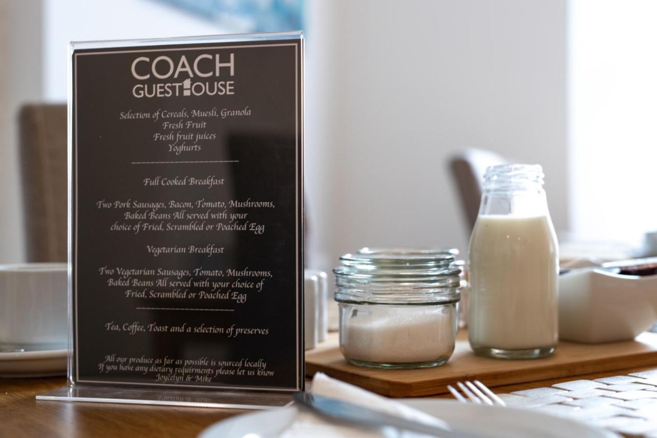 Coach Guest House Tenby Exteriör bild